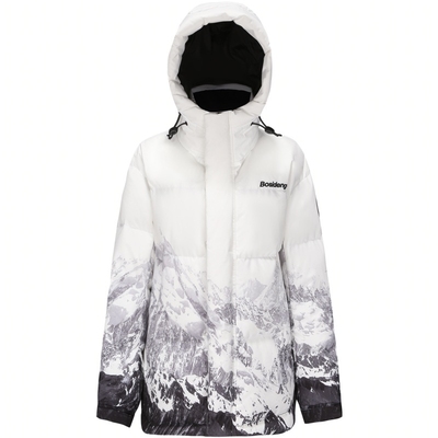 波司登短款连帽厚羽绒服