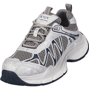 加大码女鞋41一43爆款单鞋2025秋季新款脚宽胖肥松糕底百搭老爹鞋