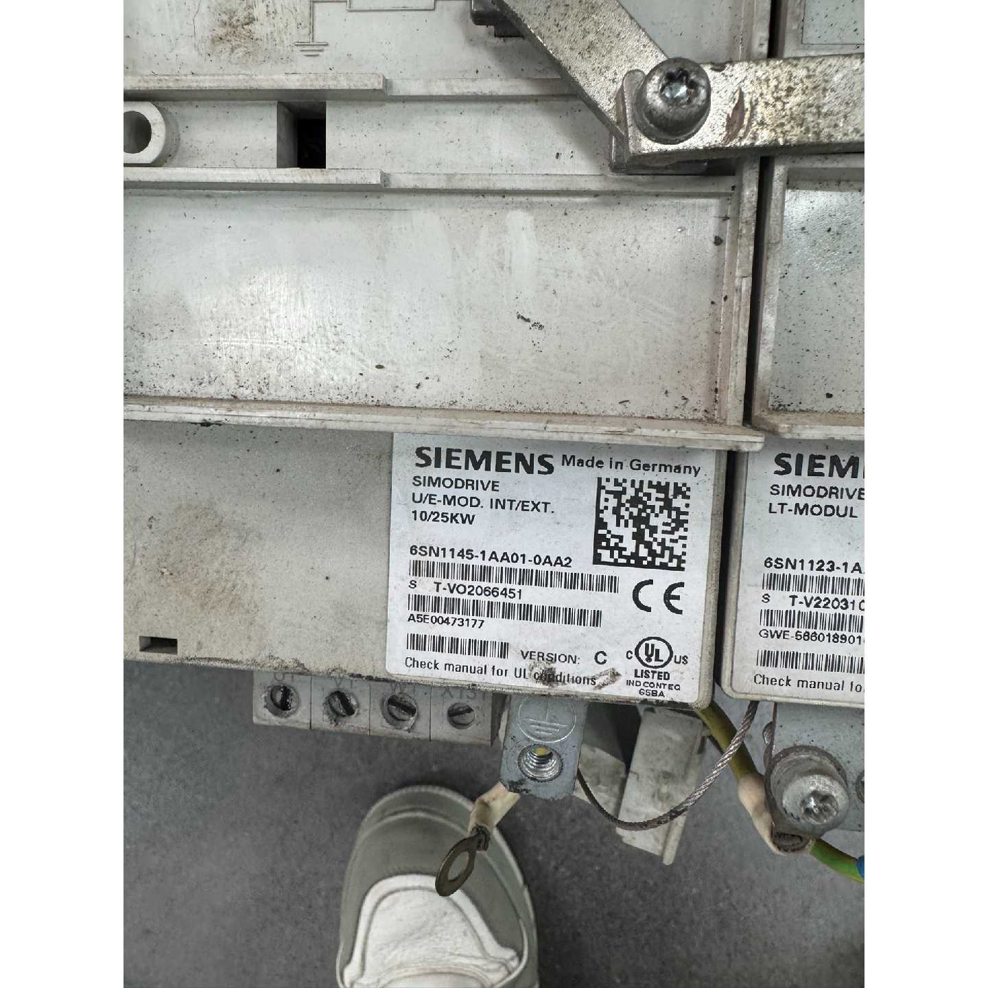 议价西门子伺服驱动器6SN1123-1AA00-0HA1单轴8A