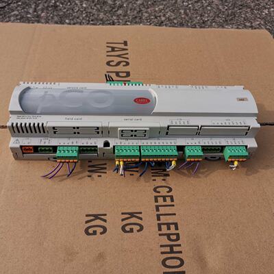 议价原装CAREL卡乐中央空调PLC控制器PC03000AM0质量包好现货询价