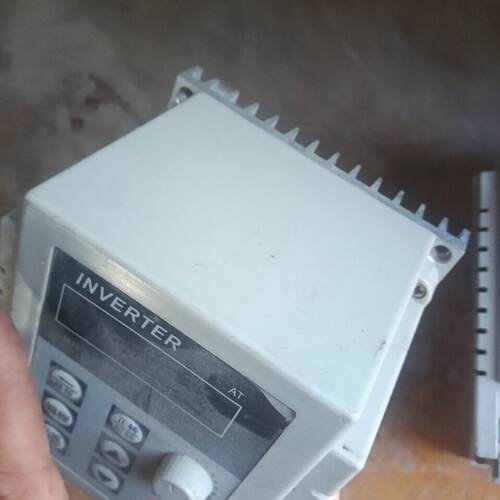 议价At1-0750X Inverter 0.75Kw Single-Phase 220V Input Three