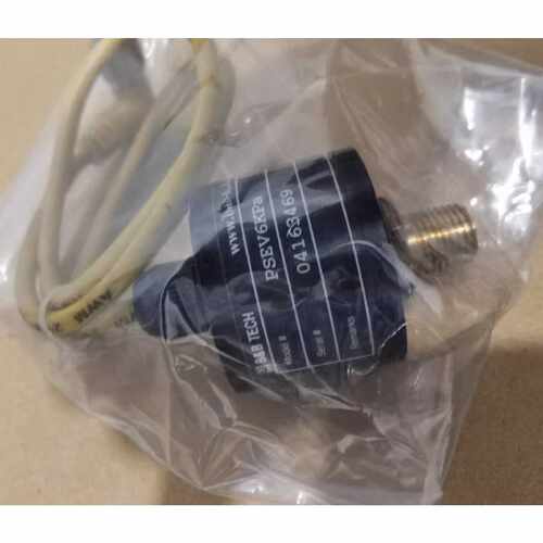 议价全新B&B TECH压力传感器PSEV6KPa，带黄色线缆，型号04163469