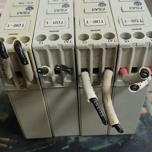 议价议价拆机几台AB罗克韦尔700FS101JU23延时继电器