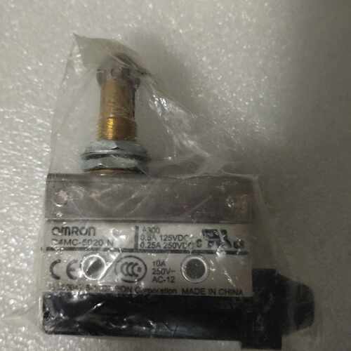 【请询价】全新动限位开关D4MC5020N现货