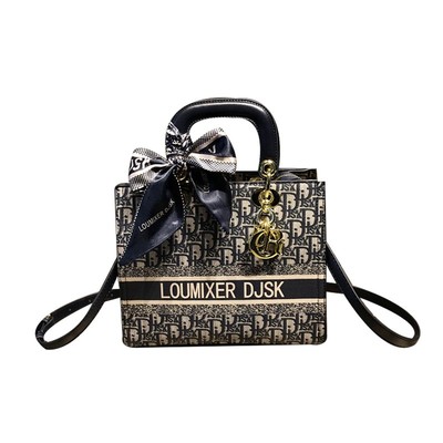 香港品牌复古时尚休闲戴妃包