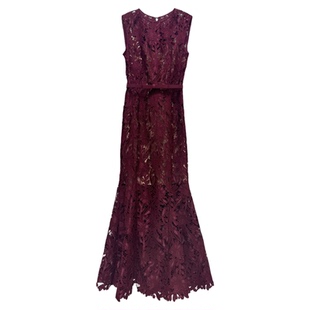 2025新款圣诞新年酒红色激光镂空绣花圆领无袖连衣裙鱼尾裙摆长裙