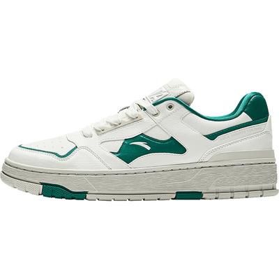 安踏威峰低帮休闲男板鞋