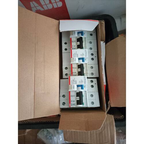 剩余电流动作断路器DS262C160.03拍前询价下单