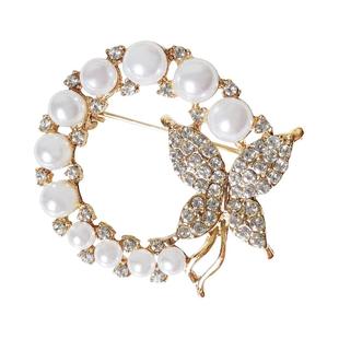 仿珍珠蝴蝶胸针女水钻精致小香风胸花别针配饰气质西装大衣防走光