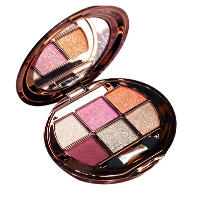 维妮小熊一闪到底色裸妆超眼影盘