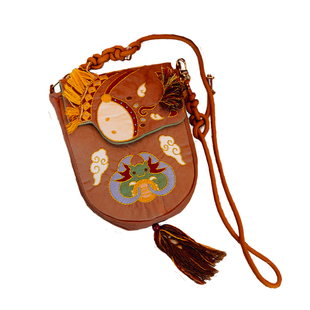 手工马到成功斜挎包中国风休闲包多用途手机包马年diy刺绣组合包