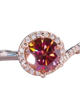 微镶红宝石扭臂戒指轻奢