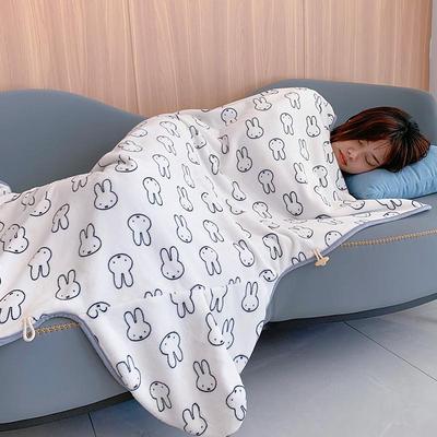 呼呼熊午睡毯子小学生 教室毛毯冬季披肩斗篷 儿童午休连帽披肩毯