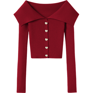 冬凤凰车厘子红大翻领珍珠扣弹力山羊绒针织小开衫女2024春