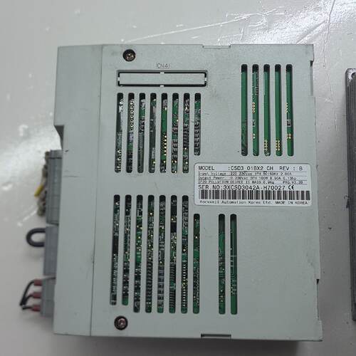 AB伺服驱动器，CSD3_01BX2_CH，100W