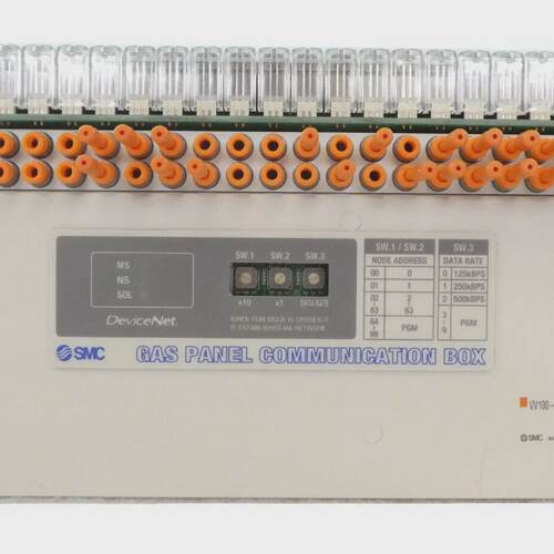 SMC IN587-04-A 42-Port Gas Panel VV100-49-X86 with Communica