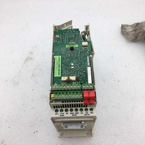 询价-变频器 ACS350-03E-03A3-4 （j131-可维修