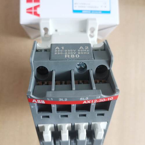 议价原装ABB交流接触器 AX12-30-10 AC220V