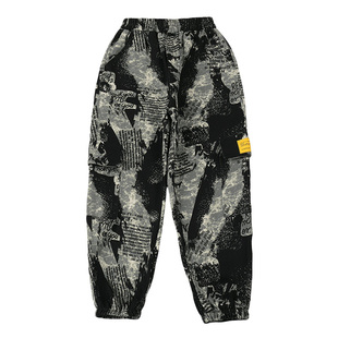 儿童迷彩裤秋冬新款男童工装裤一体绒潮酷中大童宽松冬季束脚长裤