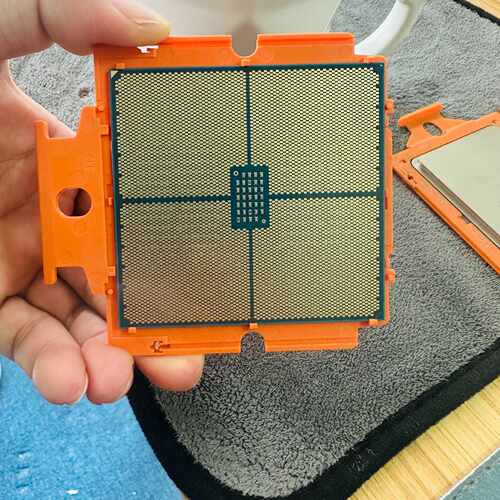 议价-9654 QS CPU 2.15G 96核心192线程 功能-可维修