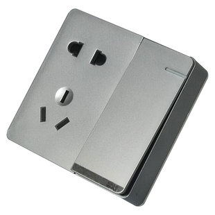 明装一开多控带五孔插座开关床头三控中途开关5孔插座家用大功率