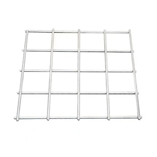 镀锌铁丝网养殖围栏防护网鸽舍围网加厚狗笼钢筋鸡兔鸽笼电焊网片