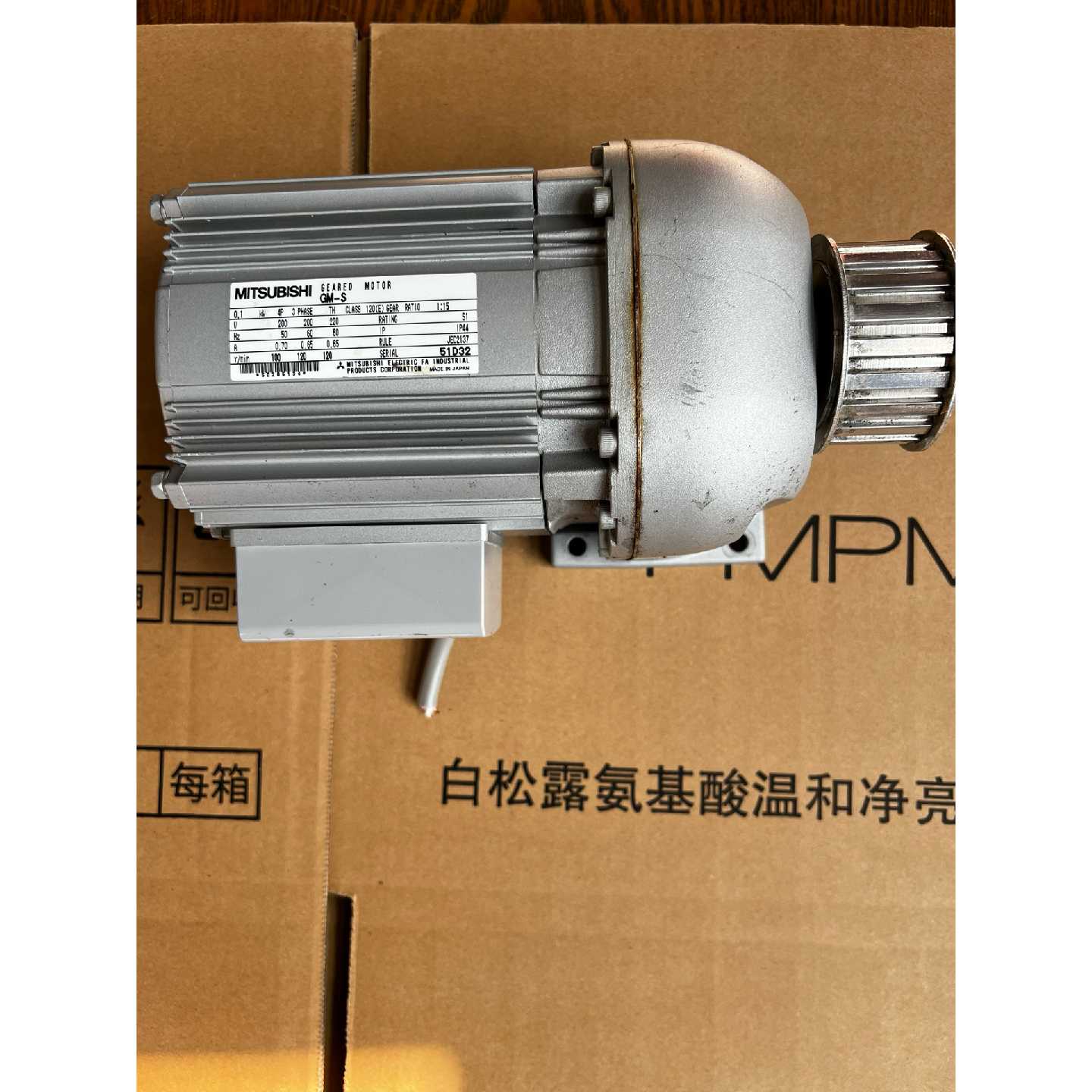 议价三菱减速电机GM-S 0.1KW 速比1:15