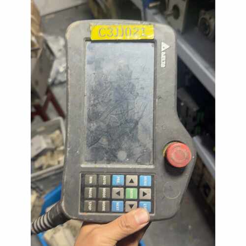 台达DOP-H07S42A示教器，实物拍摄，成色如图，外壳有