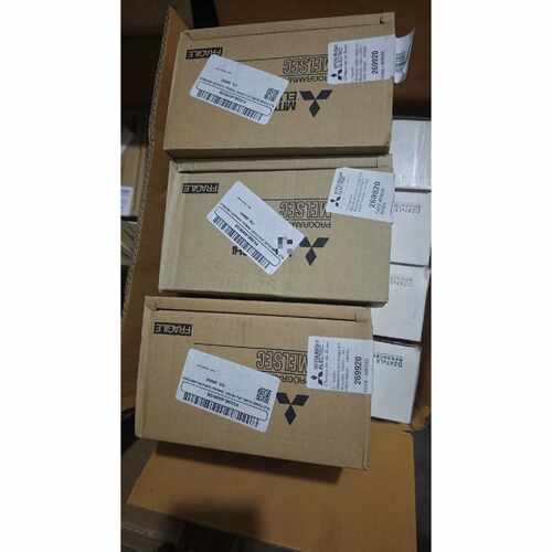 三菱FX3GE40MRDS日本原装正品库存没开封单