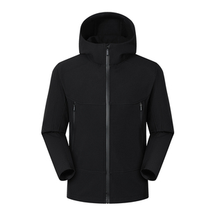 新款爸爸春秋季连帽外套中年男士户外软壳冲锋衣中老年人男装夹克