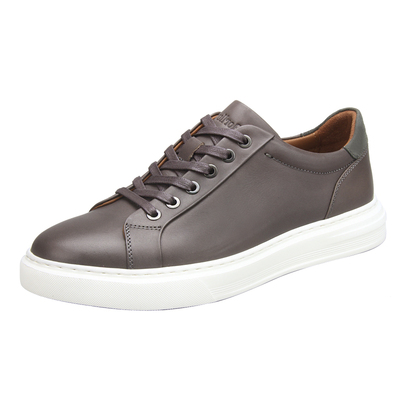 真皮轻质日常休闲男士板鞋