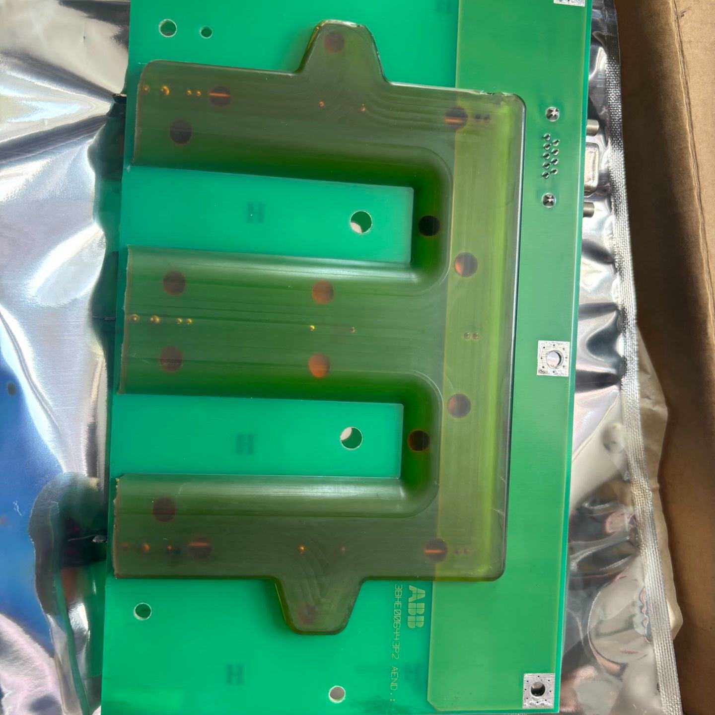 议价ABB 3BHE006414R0001 XV C770 AE0