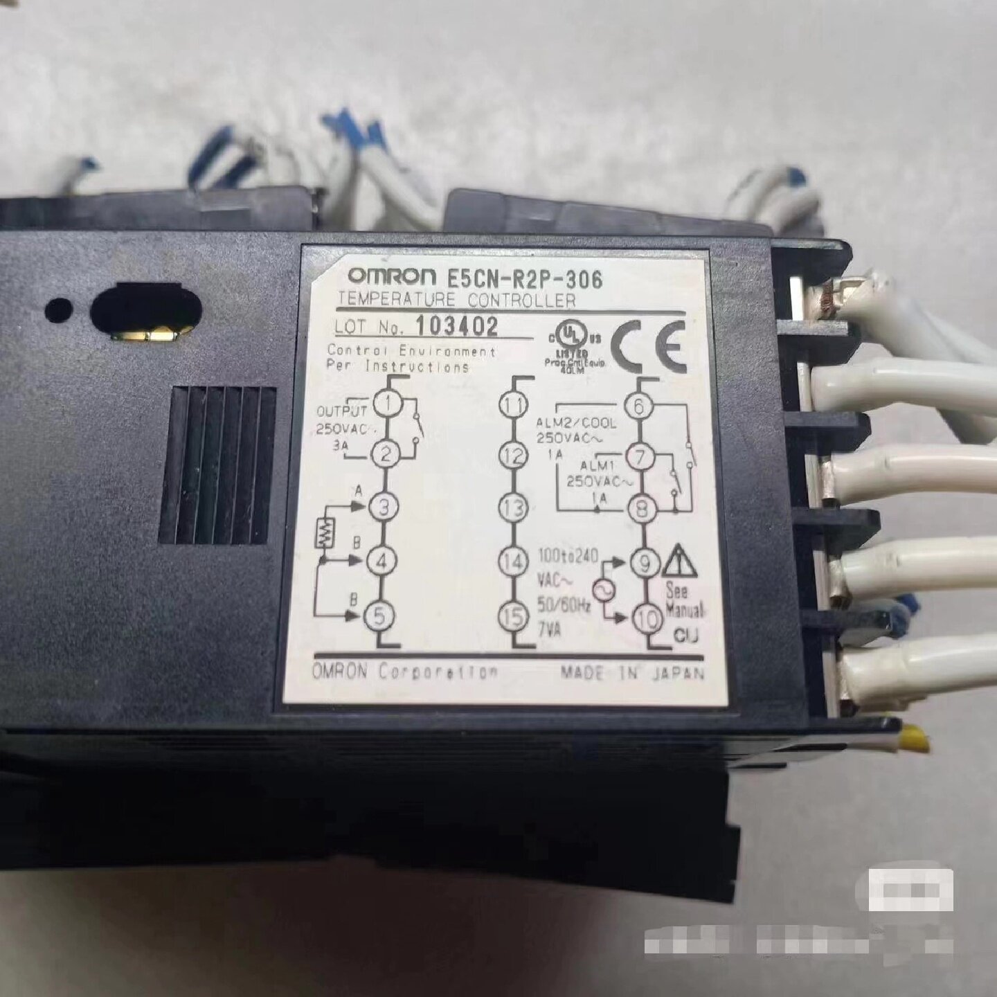 议价欧姆龙温控器E5CN-R2P-306 有7个