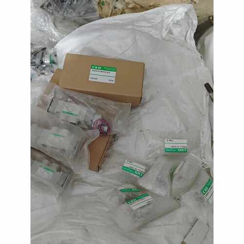询价-CKD电磁阀4JA310-08-E2-3-P有6个和ssd2