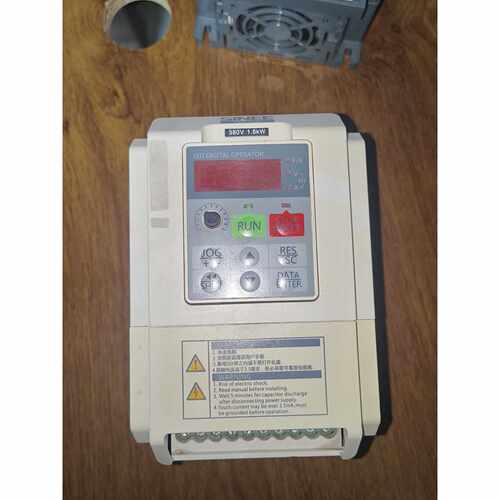 询价SINEE正弦变频器 EM100-1R5-3B，1.5KW