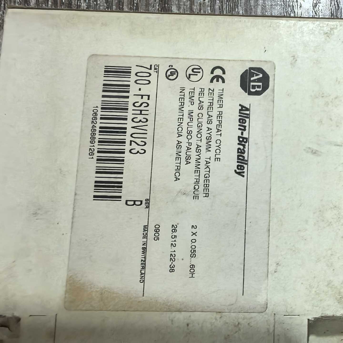 议价700-FSH3VU23 700S-FS3DU23 时间继电器现货 - 实物图