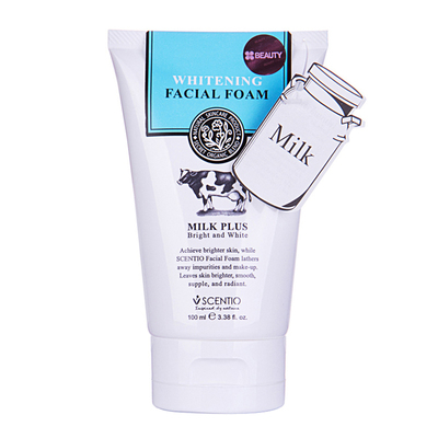 泰国美丽牛奶洗面奶滋润洁面乳