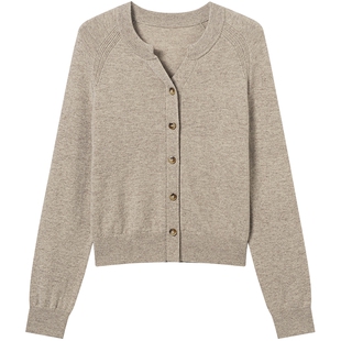 衣香丽影亲肤圆领针织衫女2025年秋冬装新款韩系穿搭羊毛混纺上衣