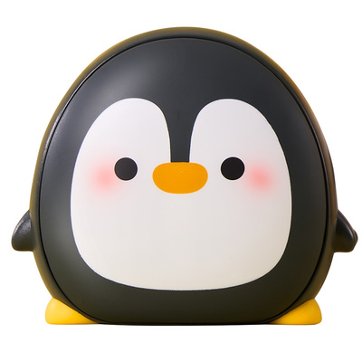 企鹅陪孩子过冬！送孩子的小太阳