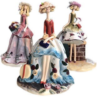 方亚陶瓷手绘彩瓷仕女人物摆设精致女生礼物浪漫文艺生日礼品摆件