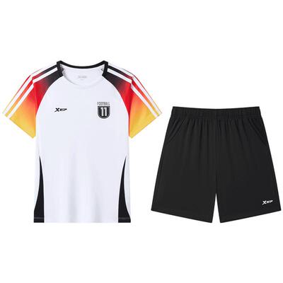 特步童装儿童足球运动套装夏季新款男童速干短袖短裤拼接两件套装