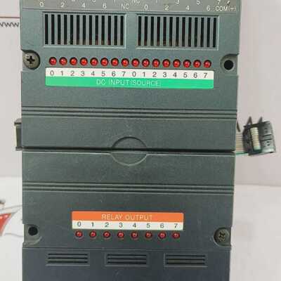 IDEC PFJ-N161U DC INPUT / PFJ-T081U RELAY OUTPUT  (FAST SHIP