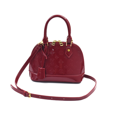 高级感轻奢小众漆皮贝壳包