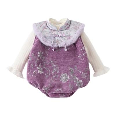 婴儿衣服女宝宝连体衣满月包屁衣冬装爬爬服外出抱抱服加绒打底衣