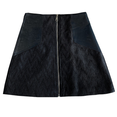 pu皮拼接胖mm遮肚子a字半身裙