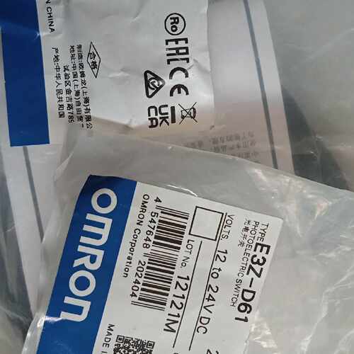 议价E3ZD61全新原装光电开关E3ZD61单价维修