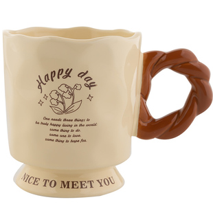 艺术感奶油风高脚杯女生马克杯带勺家用陶瓷喝水杯办公室咖啡杯子