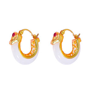 A龙头纹白玉适合方圆脸的耳环女独特气质设计高级新中式国风耳饰