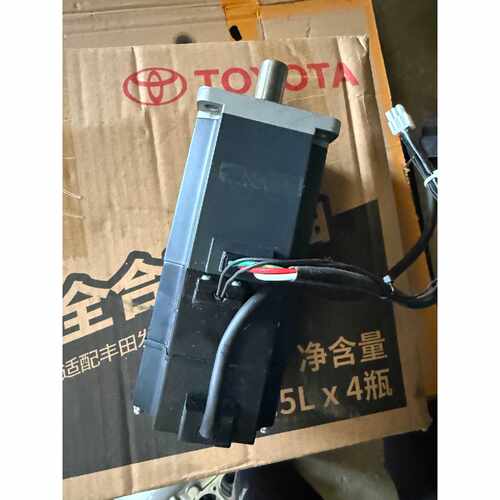 议价三菱伺服电机HF-KP73，750W，3AC 106V，转速