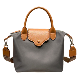 饺子包尼龙斜挎包女大容量通勤迷你包包轻便上班杂物小拎包龙骧包